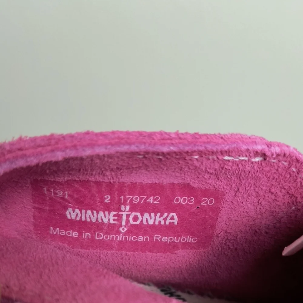 Minnetonka Pink Moccasins with Fringe and Contrast Stitching Baby Size 2